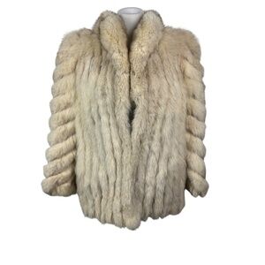 Vintage 70s SAGA FOX MAISON BLANCHE Ivory Natural Blue Fox Chubby Jacket Size M